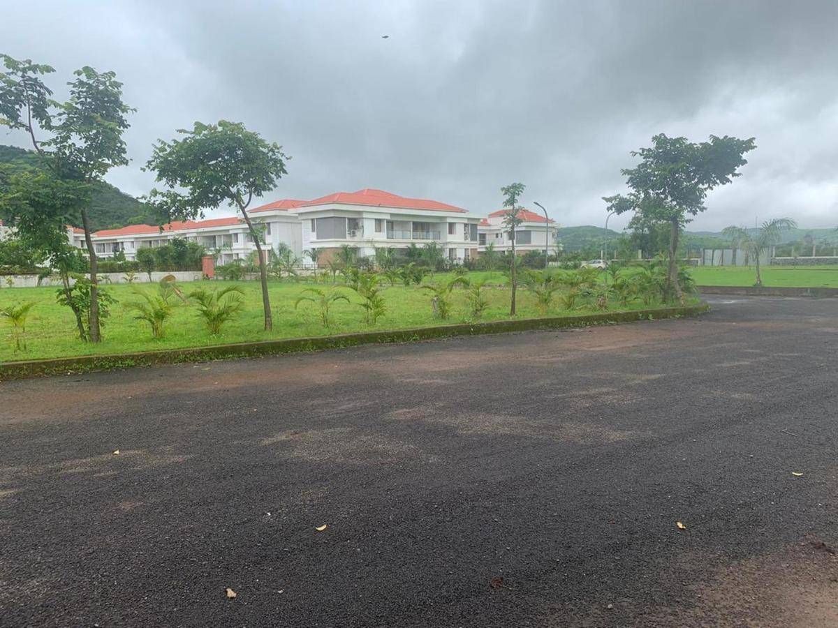 Appartamento Mizzle Lonavala Esterno foto